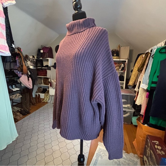FREE PEOPLE Swim Too Deep Small Dusty Lavender Oversized Turtleneck - Picture 4 of 6